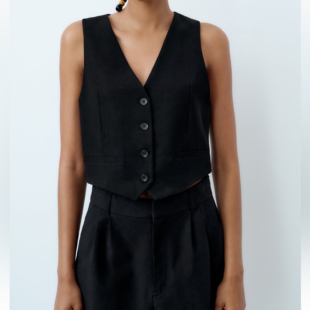 NWT Zara Linen Cropped Black Vest Size L